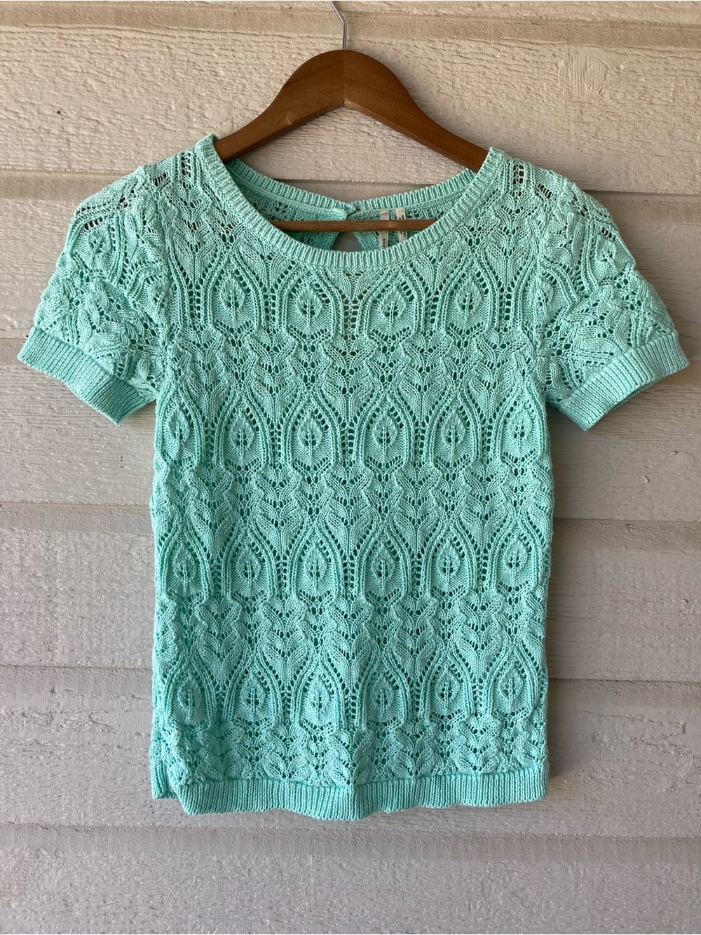 Anthropologie Mint Crochet Short Sleeve Tee Size XS